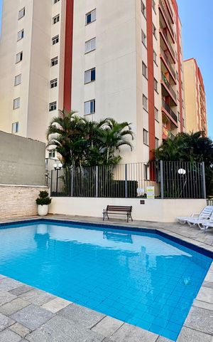 Apartamento à venda com 65m², 3 quartos e 1 vagaÁrea comum - Piscina