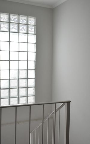 Casa para alugar com 240m², 3 quartos e 4 vagasEscada