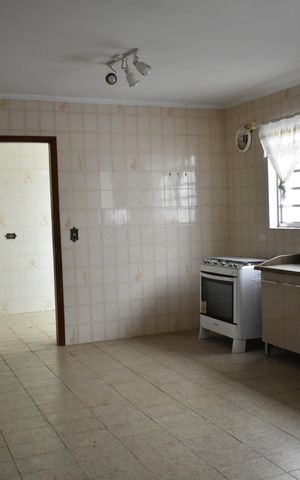 Casa para alugar com 240m², 3 quartos e 4 vagasCozinha