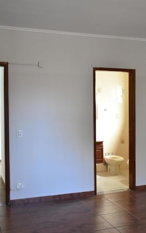 Casa para alugar com 240m², 3 quartos e 4 vagasSuíte 1