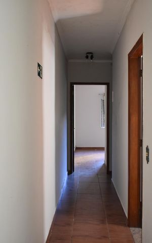 Casa para alugar com 240m², 3 quartos e 4 vagasCorredor
