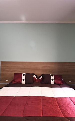 Casa à venda com 150m², 2 quartos e 2 vagas Casa à venda com 150m², 2 quartos e 2 vagasSuite