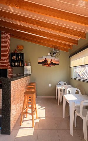 Casa à venda com 150m², 2 quartos e 2 vagas Casa à venda com 150m², 2 quartos e 2 vagasÁrea gourmet