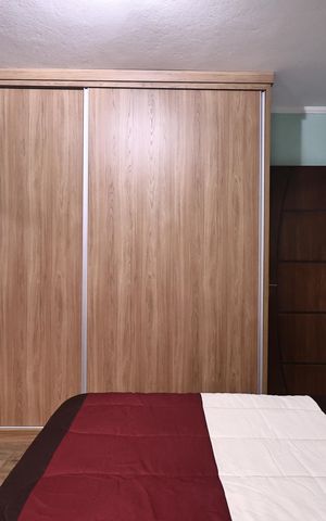 Casa à venda com 150m², 2 quartos e 2 vagas Casa à venda com 150m², 2 quartos e 2 vagasSuite