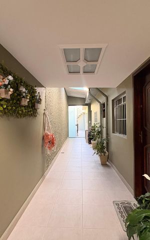 Casa à venda com 150m², 2 quartos e 2 vagas Casa à venda com 150m², 2 quartos e 2 vagasHall de entrada