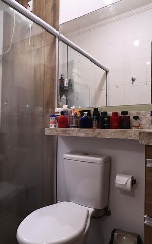 Casa à venda com 150m², 2 quartos e 2 vagas Casa à venda com 150m², 2 quartos e 2 vagasBanheiro da Suíte
