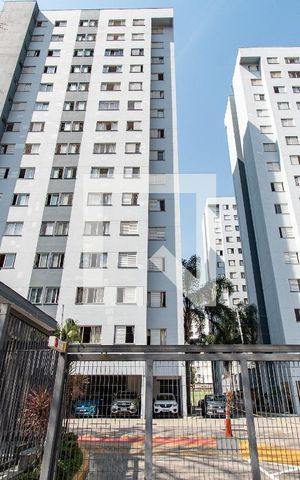 Apartamento à venda com 38m², 1 quarto e 1 vagaFachada