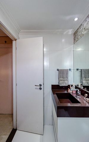 Apartamento para alugar com 68m², 2 quartos e 1 vagaBanheiro da Suíte