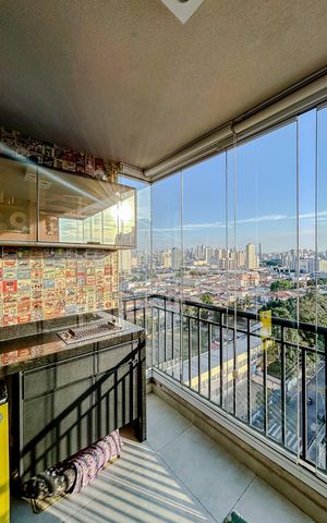 Apartamento para alugar com 68m², 2 quartos e 1 vagaVaranda