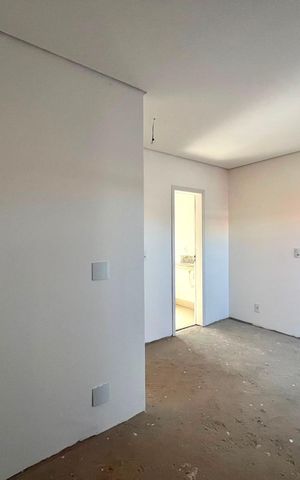 Casa de condomínio à venda com 168m², 3 quartos e 2 vagas Casa de condomínio à venda com 168m², 3 quartos e 2 vagasSuíte 2