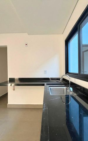 Casa de condomínio à venda com 168m², 3 quartos e 2 vagas Casa de condomínio à venda com 168m², 3 quartos e 2 vagasCozinha