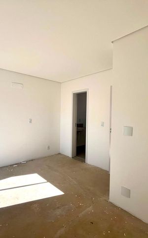 Casa de condomínio à venda com 168m², 3 quartos e 2 vagas Casa de condomínio à venda com 168m², 3 quartos e 2 vagasSuíte 2