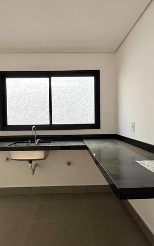 Casa de condomínio à venda com 168m², 3 quartos e 2 vagas Casa de condomínio à venda com 168m², 3 quartos e 2 vagasCozinha