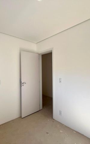 Casa de condomínio à venda com 168m², 3 quartos e 2 vagas Casa de condomínio à venda com 168m², 3 quartos e 2 vagasSuíte 1