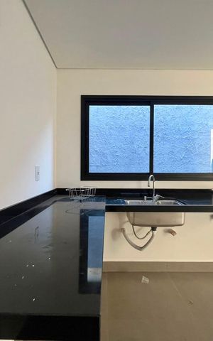 Casa de condomínio à venda com 168m², 3 quartos e 2 vagas Casa de condomínio à venda com 168m², 3 quartos e 2 vagasCozinha
