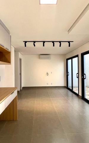 Casa de condomínio para alugar com 168m², 3 quartos e 2 vagas Casa de condomínio para alugar com 168m², 3 quartos e 2 vagasSala
