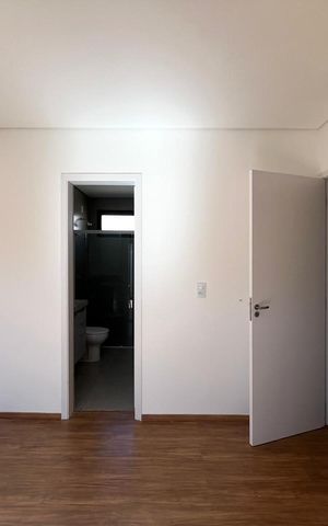 Casa de condomínio para alugar com 168m², 3 quartos e 2 vagas Casa de condomínio para alugar com 168m², 3 quartos e 2 vagasSuíte 3