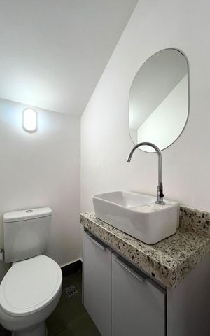 Casa de condomínio para alugar com 168m², 3 quartos e 2 vagas Casa de condomínio para alugar com 168m², 3 quartos e 2 vagasLavabo