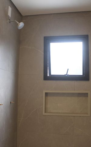 Casa à venda com 180m², 3 quartos e sem vagaBanheiro da Suíte 3