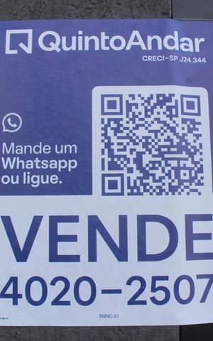 Casa à venda com 180m², 3 quartos e sem vagaPlaca
