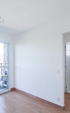 Apartamento à venda com 43m², 2 quartos e 1 vaga Apartamento à venda com 43m², 2 quartos e 1 vagaSala