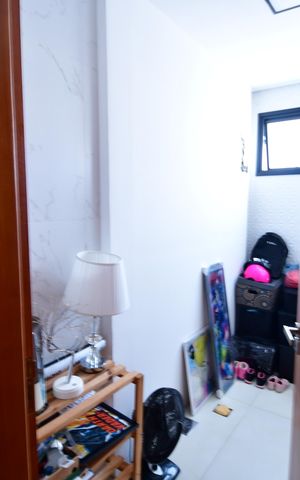 Casa à venda com 300m², 4 quartos e 4 vagasBanheiro Suíte