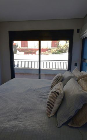 Casa à venda com 300m², 4 quartos e 4 vagasQuarto 4 - Suíte