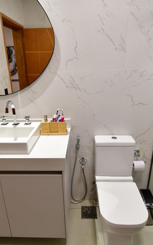 Casa à venda com 300m², 4 quartos e 4 vagasBanheiro Social