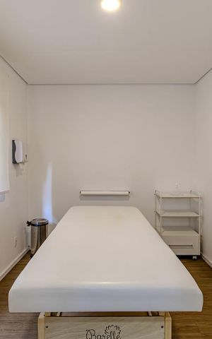 Apartamento à venda com 83m², 2 quartos e 2 vagas Apartamento à venda com 83m², 2 quartos e 2 vagasSala de Massagem
