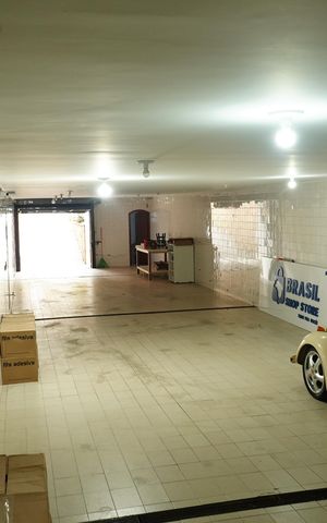 Casa para alugar com 400m², 3 quartos e 10 vagasGaragem