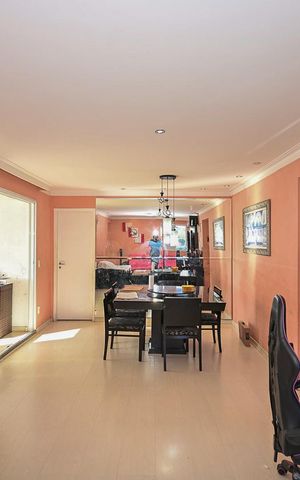 Apartamento à venda com 97m², 3 quartos e 1 vagaSala