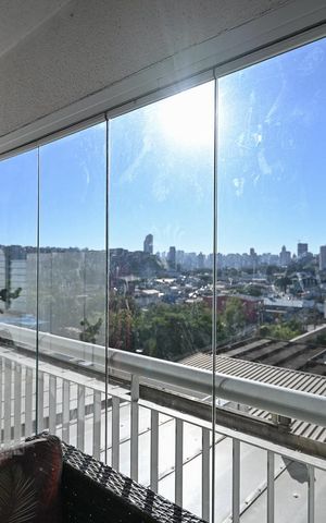 Apartamento à venda com 97m², 3 quartos e 1 vagaVaranda