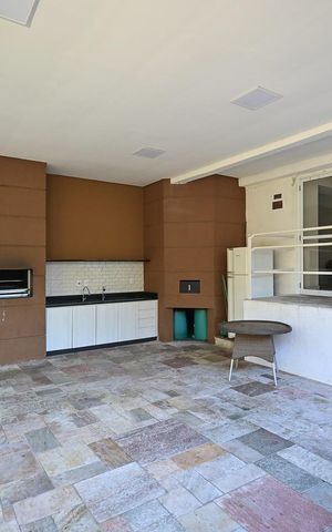 Apartamento à venda com 97m², 3 quartos e 1 vagaMercadinho
