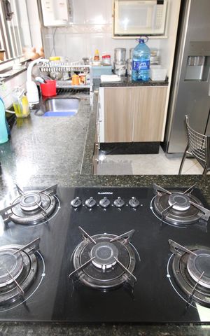 Casa para alugar com 260m², 3 quartos e 2 vagasCozinha