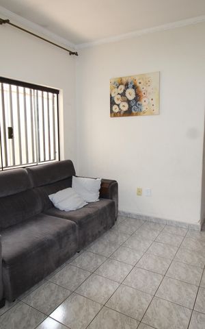 Casa para alugar com 260m², 3 quartos e 2 vagasSala