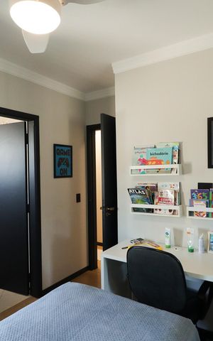 Casa à venda com 183m², 3 quartos e 4 vagas Casa à venda com 183m², 3 quartos e 4 vagasSuíte 2