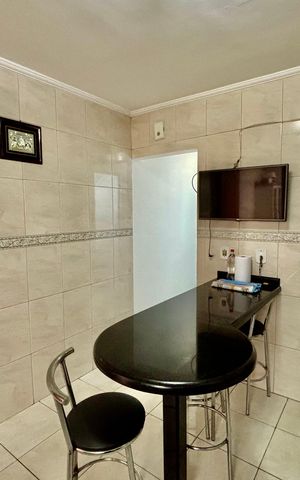 Casa à venda com 100m², 2 quartos e 2 vagas Casa à venda com 100m², 2 quartos e 2 vagasCozinha