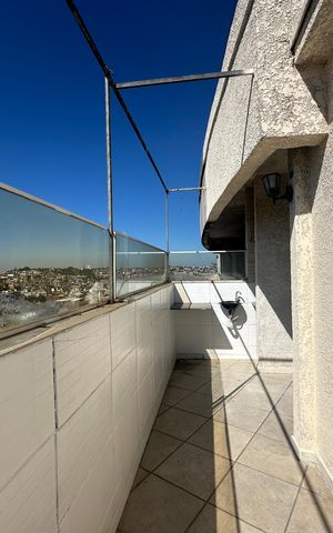 Apartamento para alugar com 101m², 3 quartos e 2 vagas Apartamento para alugar com 101m², 3 quartos e 2 vagasVaranda