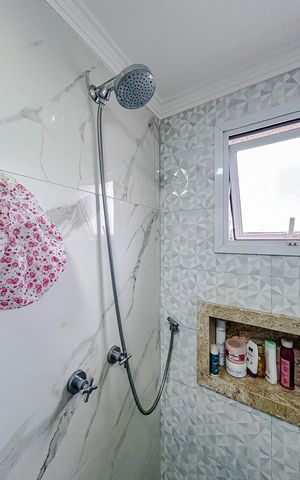 Apartamento à venda com 90m², 2 quartos e 2 vagasBanheiro da Suíte 1