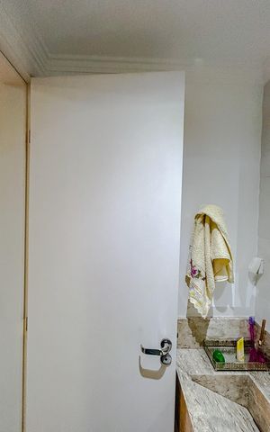 Apartamento à venda com 90m², 2 quartos e 2 vagasLavabo