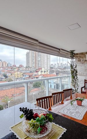 Apartamento à venda com 90m², 2 quartos e 2 vagasVaranda
