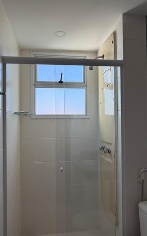 Apartamento à venda com 77m², 2 quartos e 1 vaga Apartamento à venda com 77m², 2 quartos e 1 vagaBanheiro da suíte 1