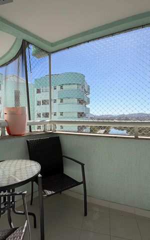 Apartamento à venda com 77m², 2 quartos e 1 vaga Apartamento à venda com 77m², 2 quartos e 1 vagaSala - Varanda