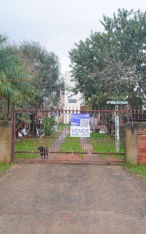 Casa à venda com 90m², 2 quartos e 4 vagasFachada