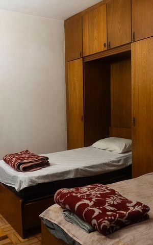 Casa à venda com 240m², 4 quartos e 3 vagas Casa à venda com 240m², 4 quartos e 3 vagasQuarto 2
