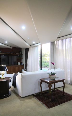Casa de condomínio à venda com 1690m², 5 quartos e 7 vagas Casa de condomínio à venda com 1690m², 5 quartos e 7 vagasSala 2