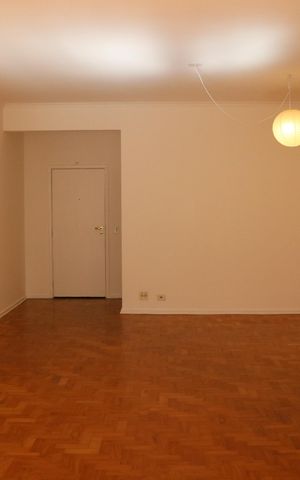 Apartamento para alugar com 140m², 3 quartos e 1 vagaSala