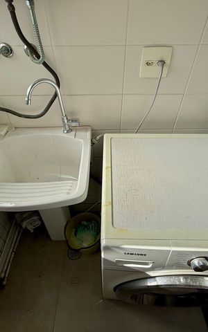 Apartamento à venda com 67m², 1 quarto e 1 vaga Apartamento à venda com 67m², 1 quarto e 1 vagaÁrea de Serviço