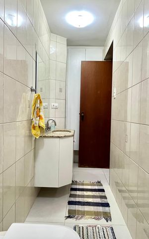 Casa à venda com 154m², 3 quartos e 2 vagas Casa à venda com 154m², 3 quartos e 2 vagasBanheiro Social