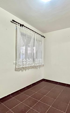 Casa à venda com 154m², 3 quartos e 2 vagas Casa à venda com 154m², 3 quartos e 2 vagasSala de Jantar